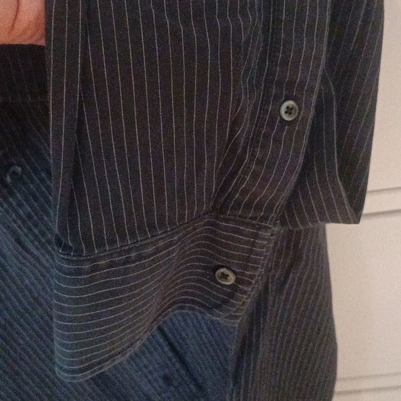 Men's Gap Long Sleeve Buttoned Fitted Shirt with 1 Chest Pocket - Picture 5 of 7